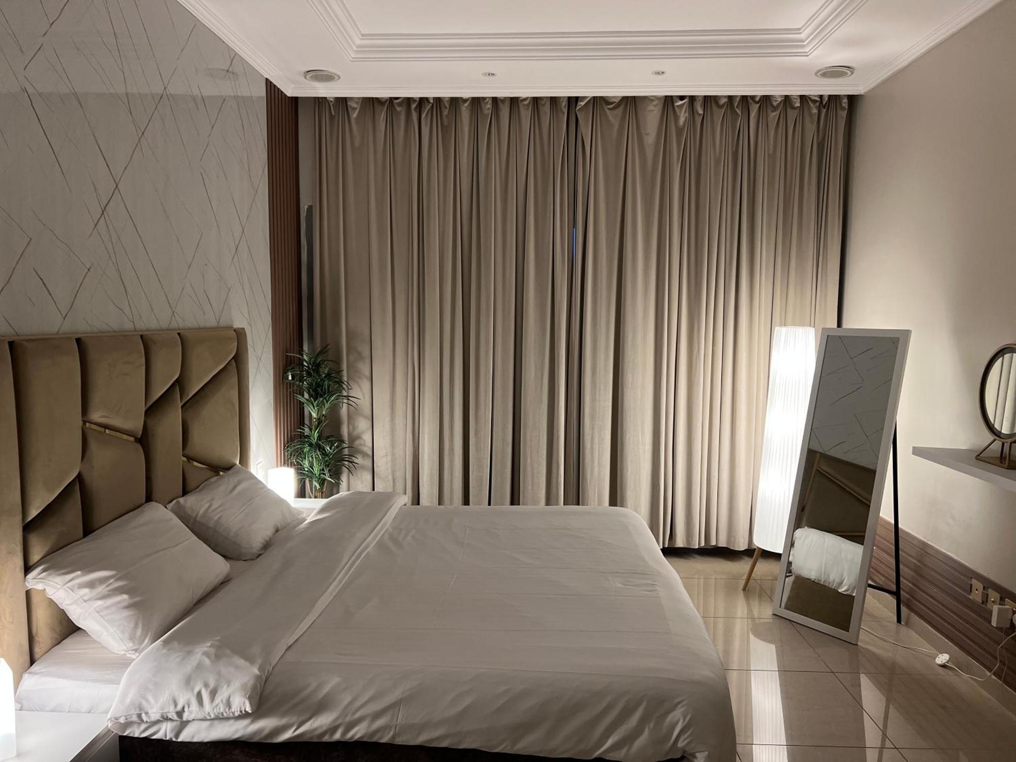 برج داماك الجوهرة Apartment *