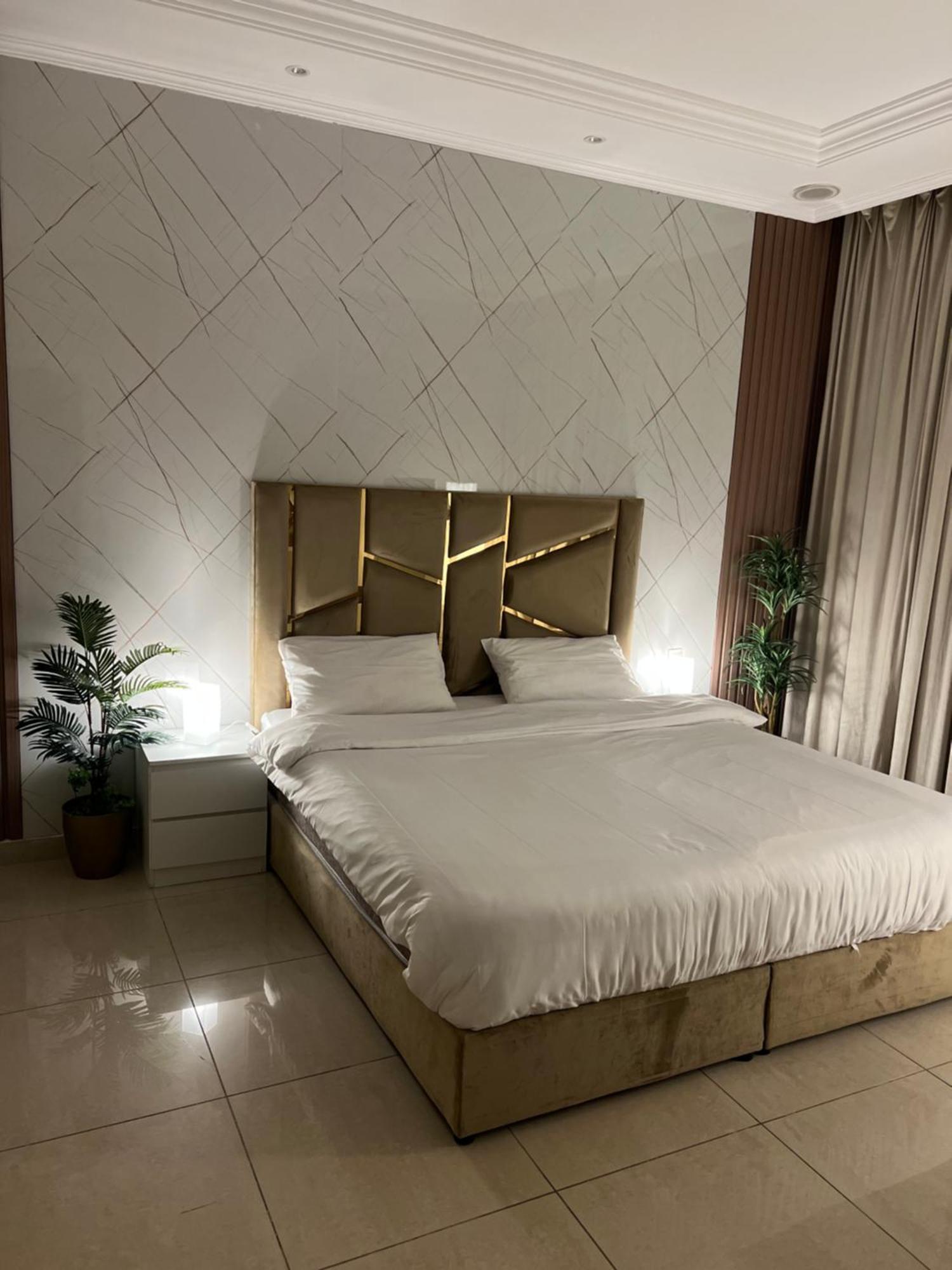 Apartment برج داماك الجوهرة *
